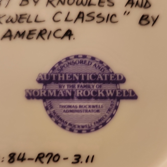 Norman Rockwell Shadow Puppets Plate - Brown and Cream - Picture 4 of 6